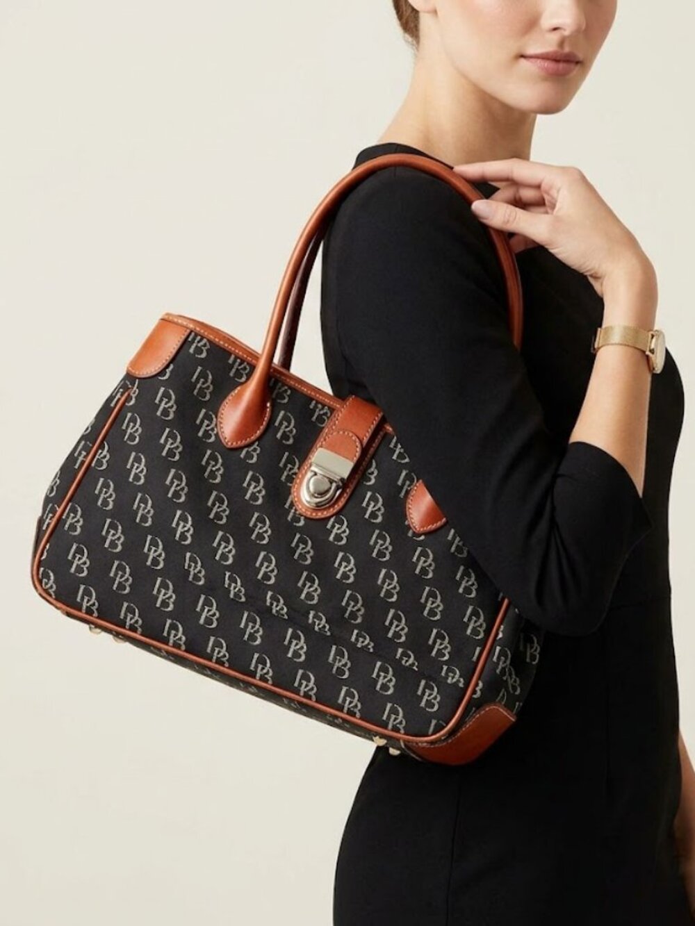 Dooney and Bourke black logo print purse